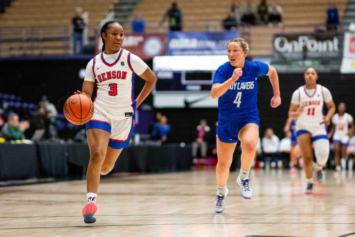 Benson Grants Pass 6A Oregon girls basketball quarterfinal 2024 Naji Saker -24